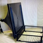 Juodo metalo suviirinimas ir dažymas milteliniu būdu. Stogelis kaminui